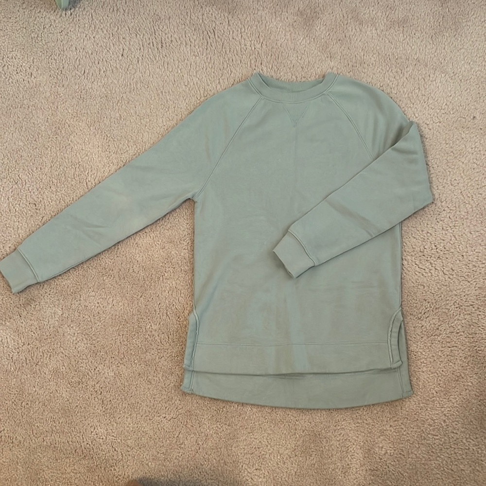 Green Sweatshirt